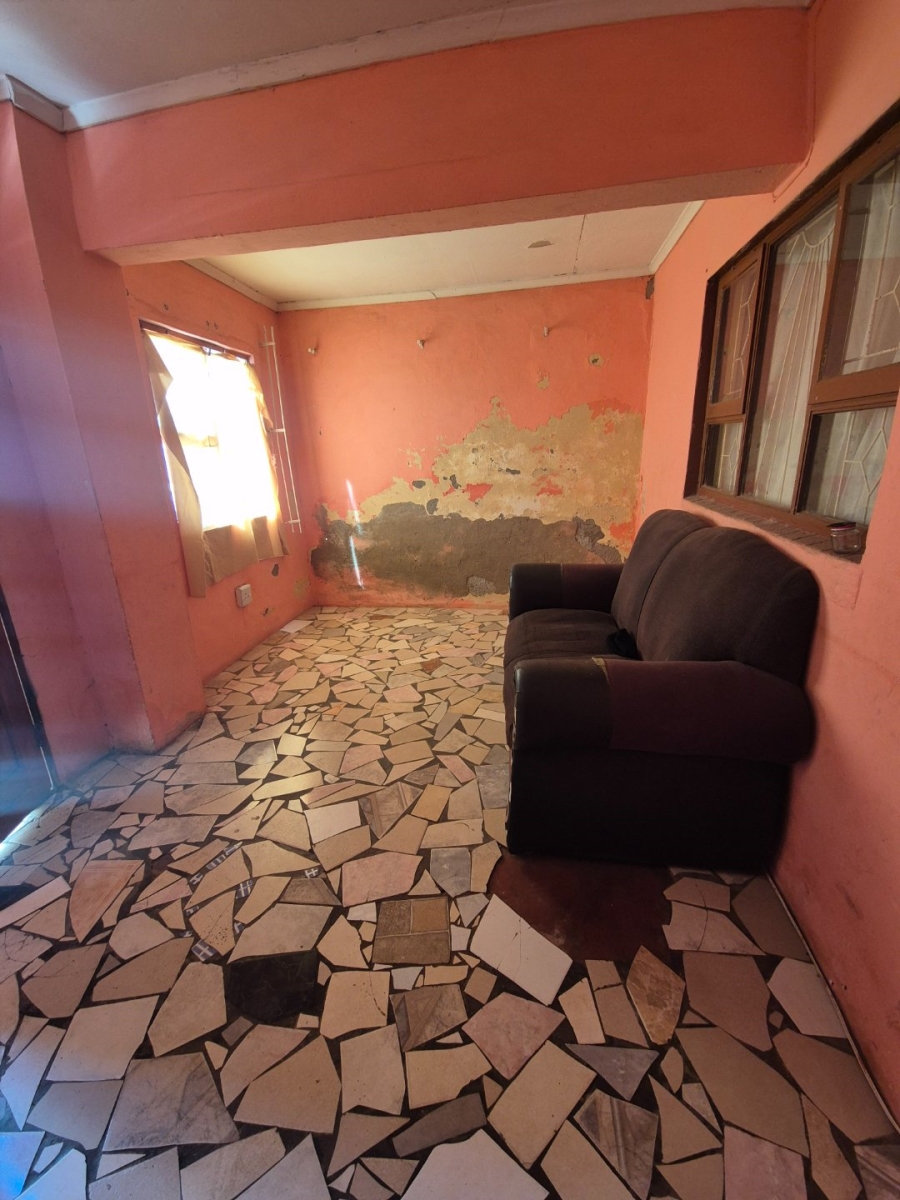 3 Bedroom Property for Sale in Zwide Eastern Cape